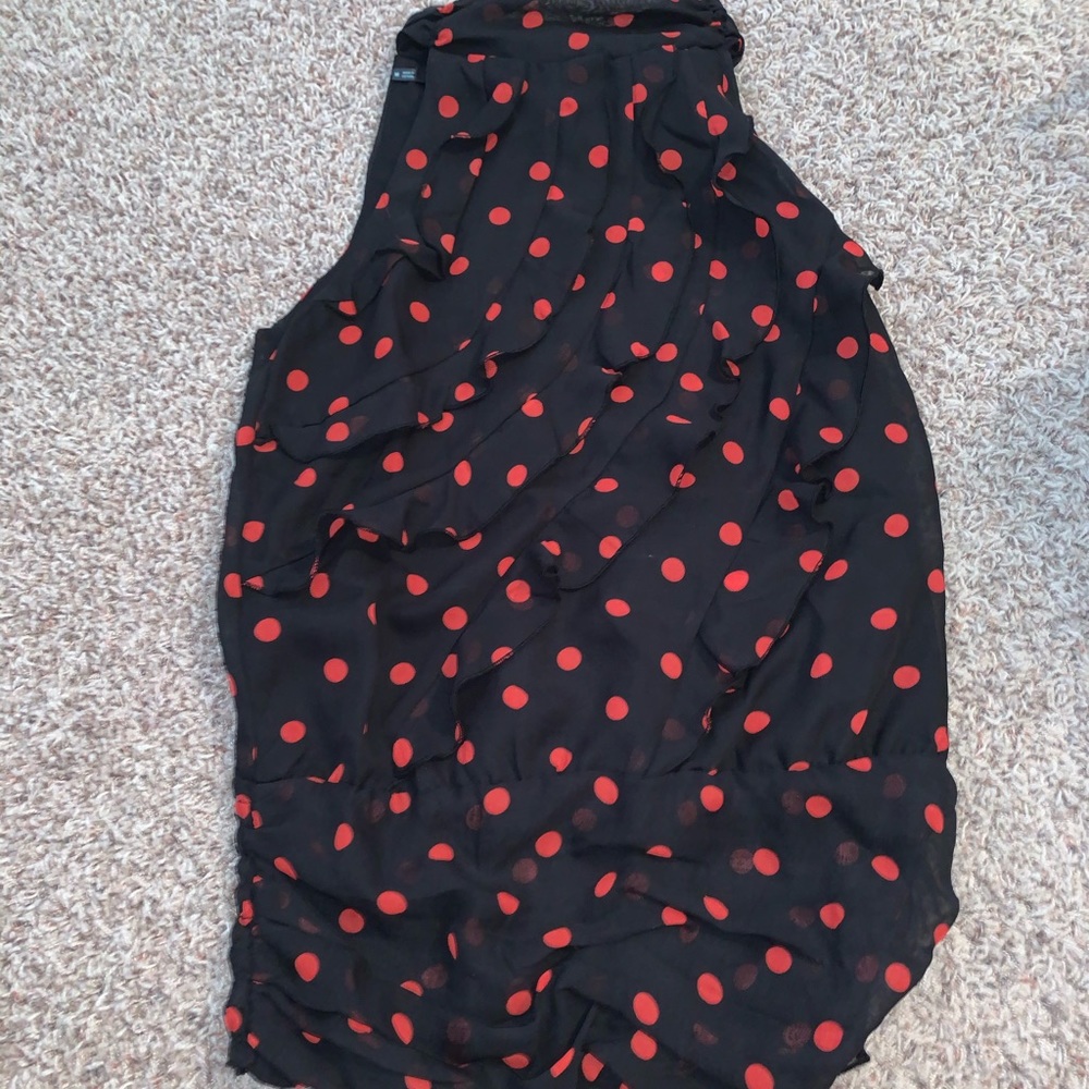 Red and black tank top